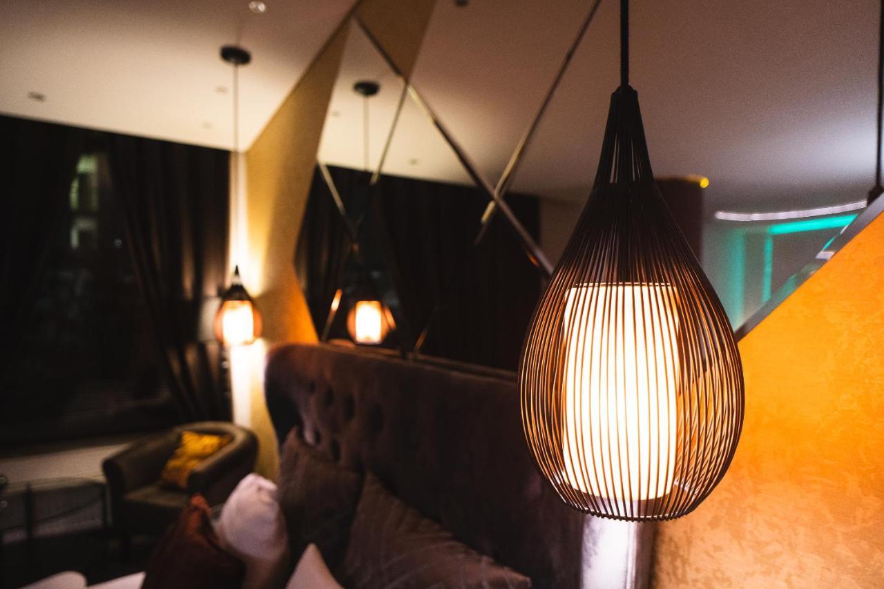 Apartments With Jaccuzi Vilnius Ngoại thất bức ảnh