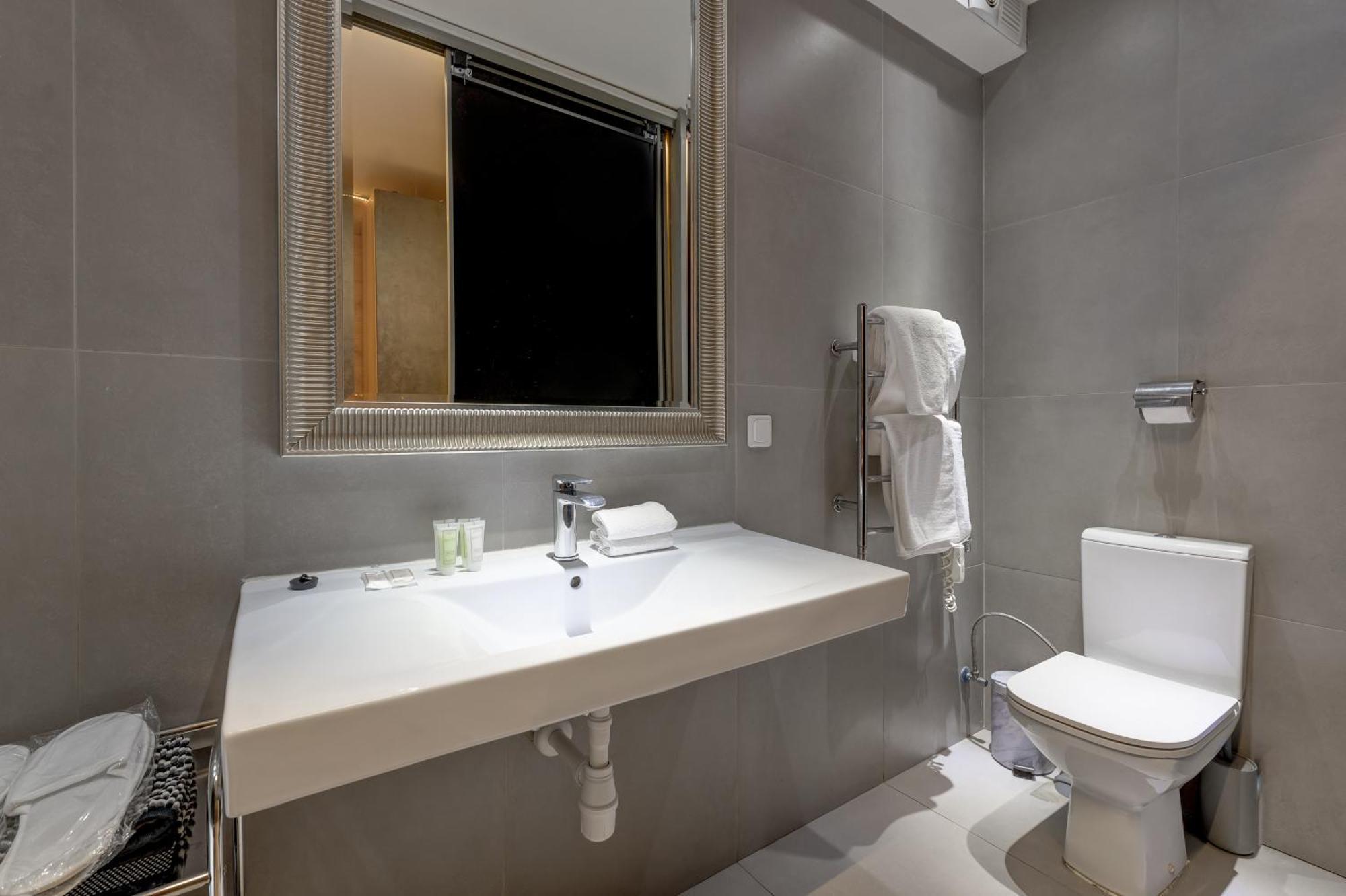 Apartments With Jaccuzi Vilnius Ngoại thất bức ảnh